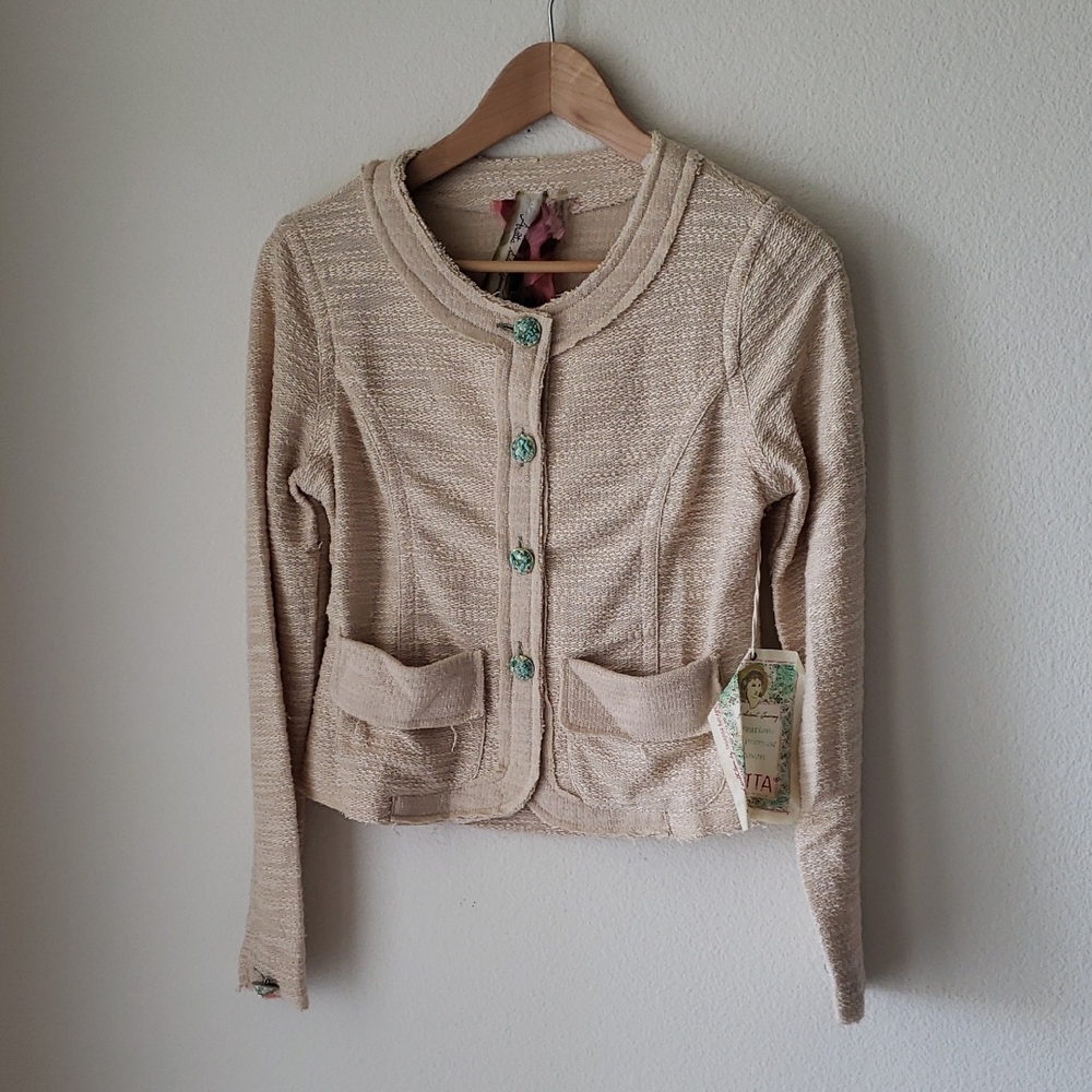 ARATTA SILENT JOURNEY Beige Knit Jacket Blue Stone Buttons Distressed Edges Sz S